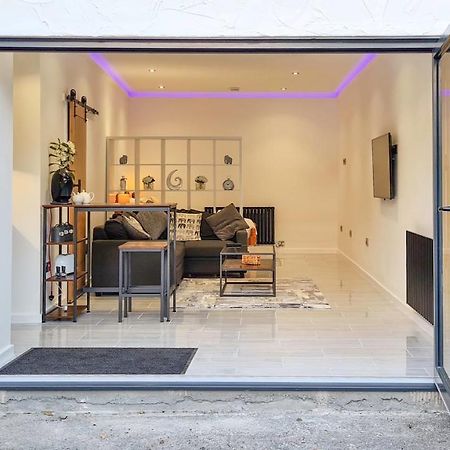 The Studio, Luxury Modern Apartment In The South Hams, Stunning Walks On The Doorstep, A 20 Minute Drive To The Beautiful Sandy Beaches, Quiet Courtyard Setting, Shops, Bars And Restaurants A Short Walk Away! Ivybridge Ngoại thất bức ảnh